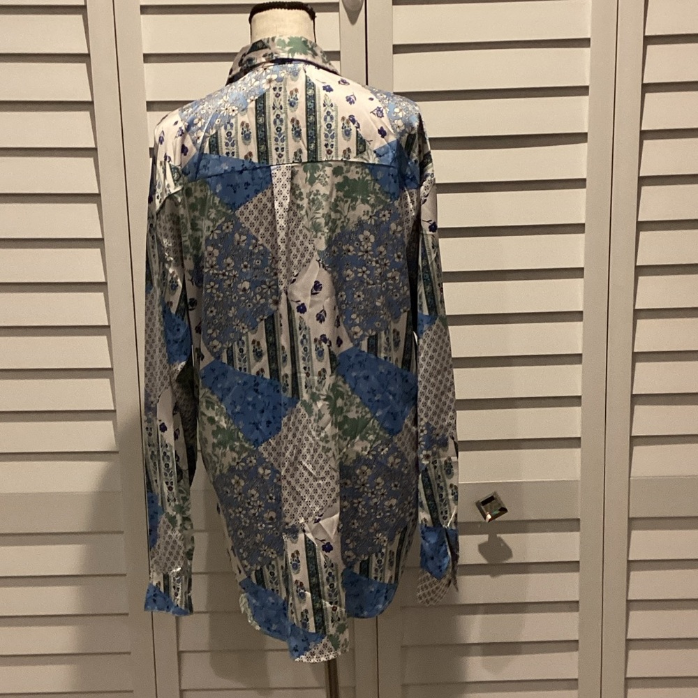 Forever 21 Women's Patchwork Button Down Shirt - … - image 4